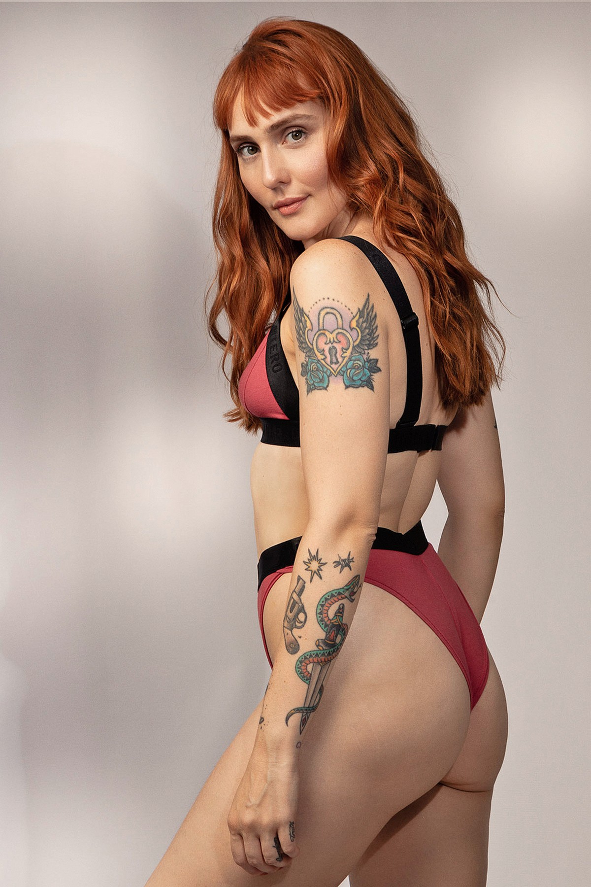 CALCINHA ROSA CAVADA ALÍCIA