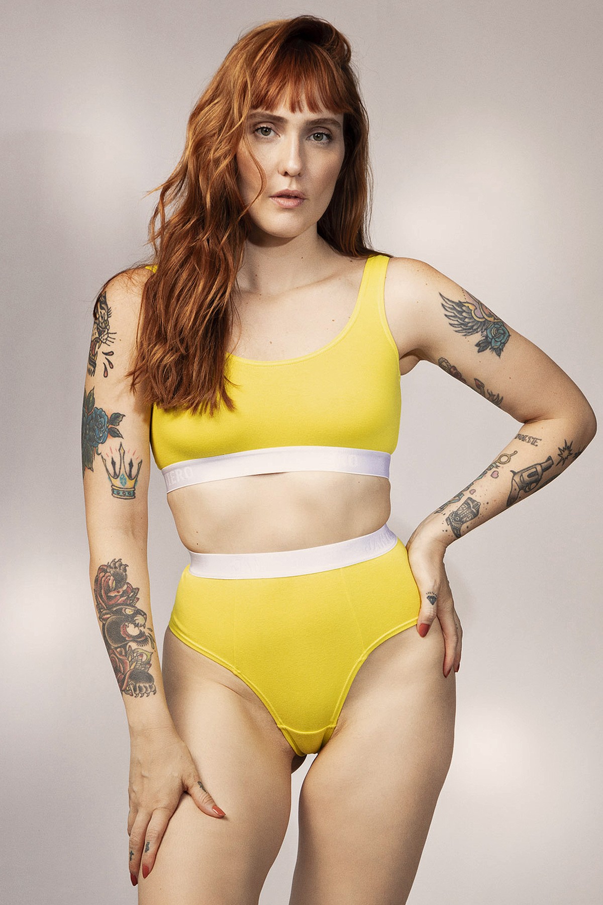 TOP ESPORTIVO AMARELO ESTHER