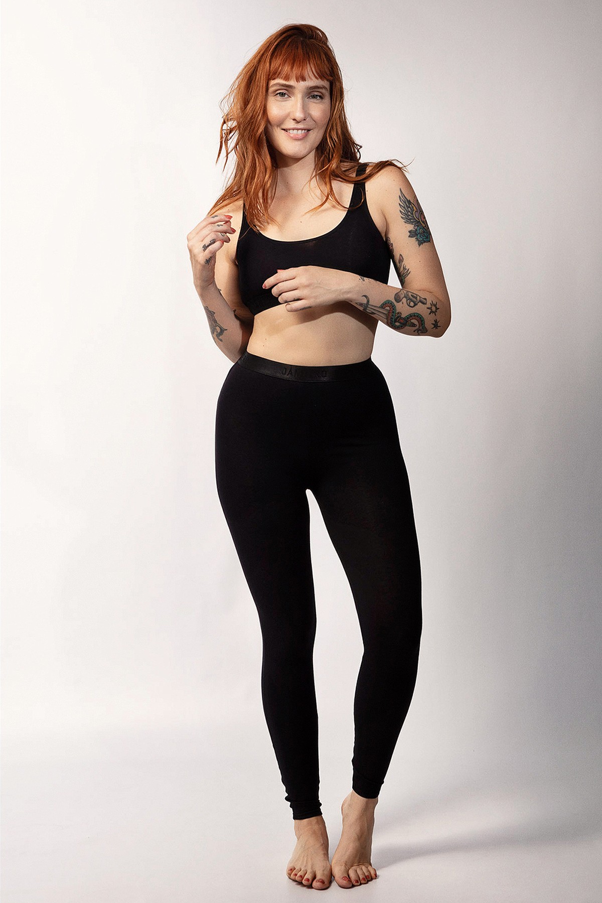 TOP ESPORTIVO PRETO ESTHER