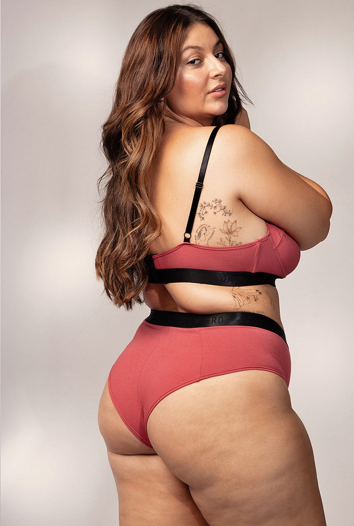 imagem hot pants betina terracota 1