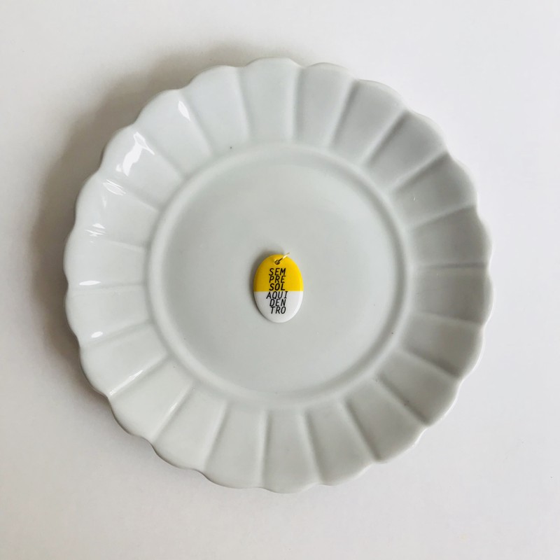 pingente sempre sol aqui dentro