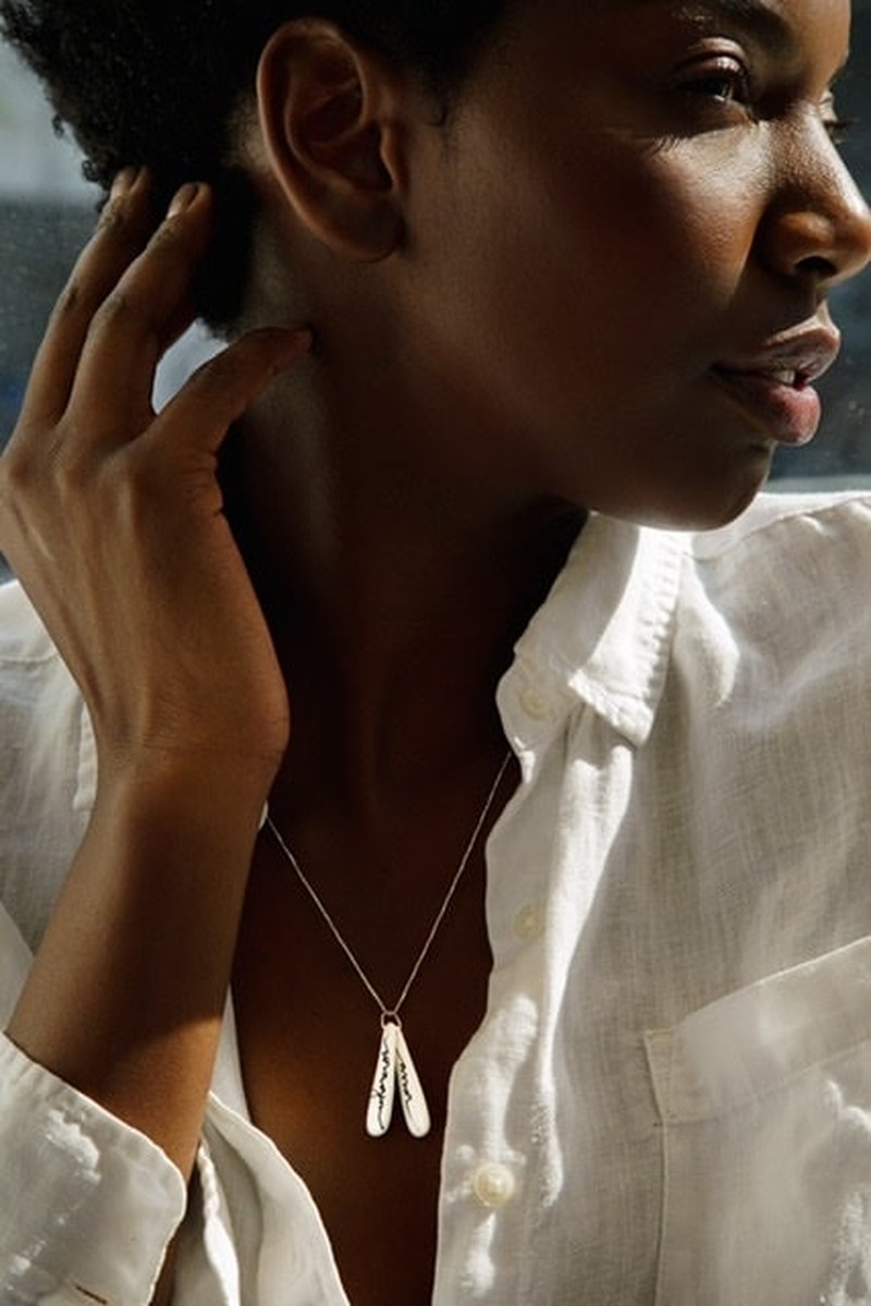 colar coragem amor porcelana | necklace courage love porcelain